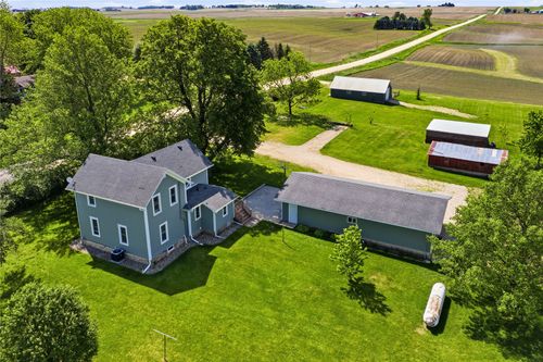 15403 140th Ave, Scotch Grove, IA, 52310-8326 | Card Image