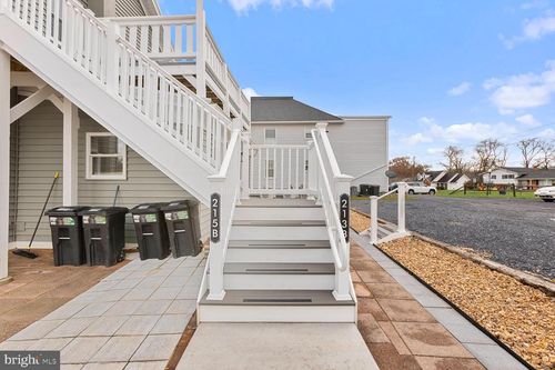 b-215 Piccadilly St, EDINBURG, VA, 22824-9705 | Card Image