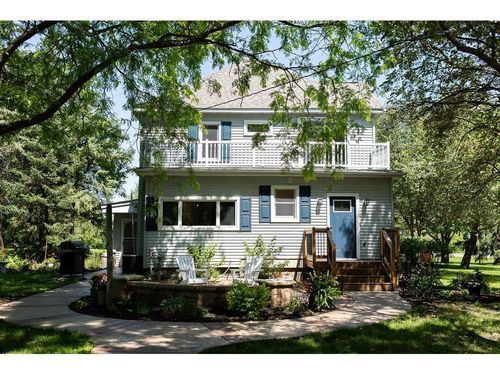 1637 County Road G, New Richmond, WI, 54017-6704 | Card Image