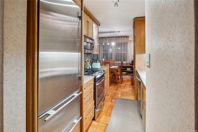 APT-19D - 10210 66 Th Rd, Home with 2 bedrooms, 2 bathrooms and null parking in Forest Hills NY | Image 9