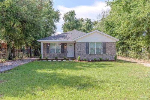 7 Marine Dr, Pensacola, FL, 32507-2323 | Card Image