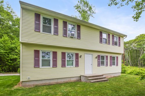 1678 Center Groton Rd, Ledyard, CT, 06339-1906 | Card Image