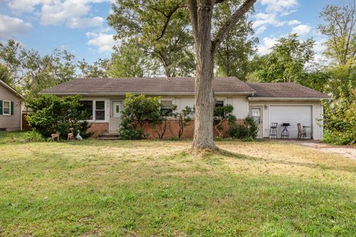 413 Holly Rd, Michigan City, IN, 46360-7434 | Card Image