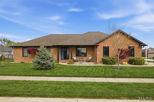 13976 Lincoln Dr, Breese, IL, 62230-3405 | Card Image