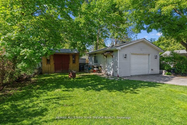 27 Corbett Cres, House other with 3 bedrooms, 4 bathrooms and 5 parking in Aurora ON | Image 44