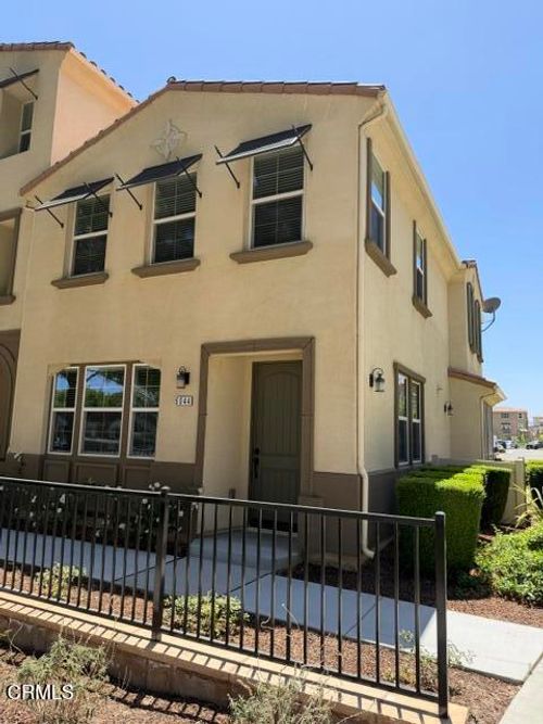 5044 Verdugo Way, Camarillo, CA, 93012-6701 | Card Image