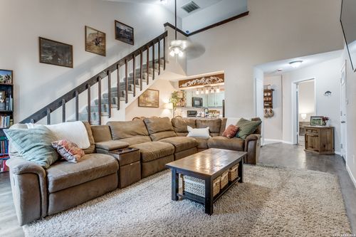 c205-10527 Perrin Beitel Rd, San Antonio, TX, 78217-3132 | Card Image