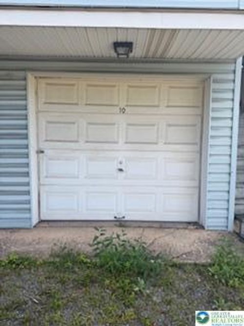 garage-10-98 Lehigh, Palmerton Boro, PA, 18071 | Card Image