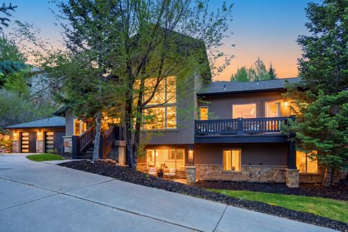 9116 Flint Way, Park City, UT, 84098-5853 | Card Image
