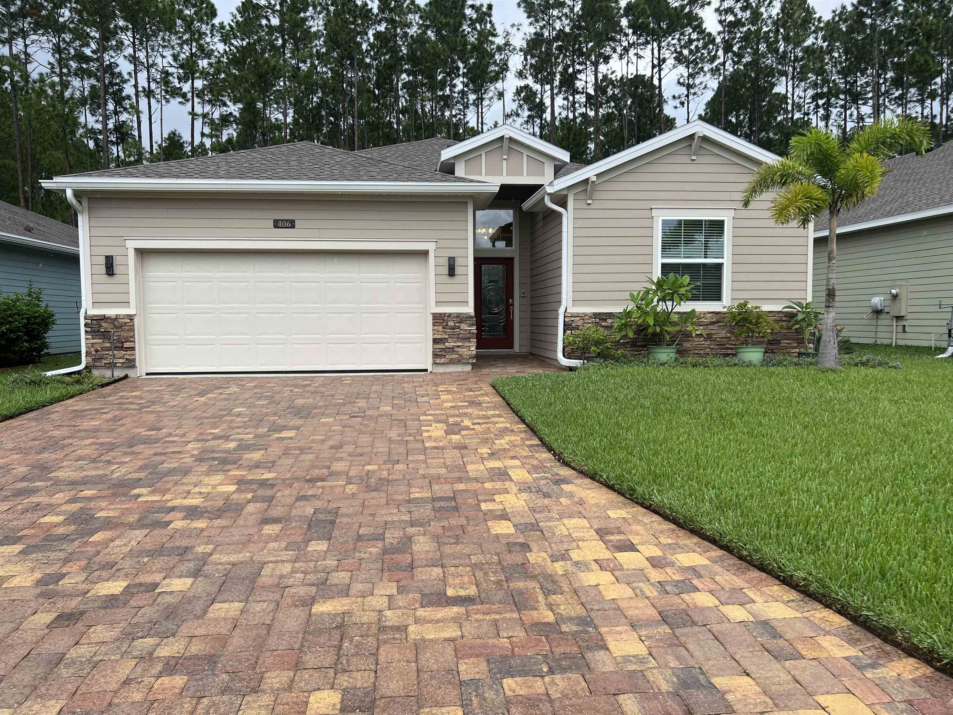 Montserrat Dr, Saint Augustine, FL 32092