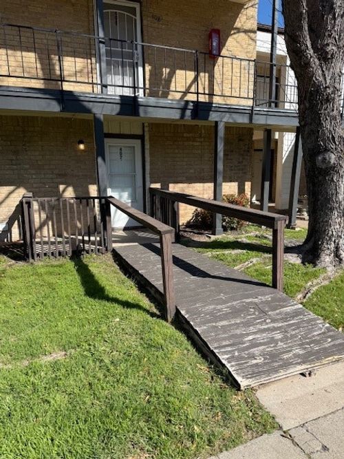 apt-407-6016 Westridge Ln, Fort Worth, TX, 76116-8459 | Card Image