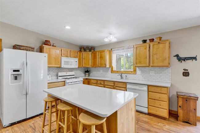 1567 Ward Mountain Ln, House other with 4 bedrooms, 3 bathrooms and null parking in Hamilton MT | Image 14