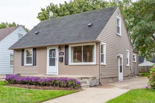 506 Amelia Ave, Royal Oak, MI, 48073-2650 | Card Image