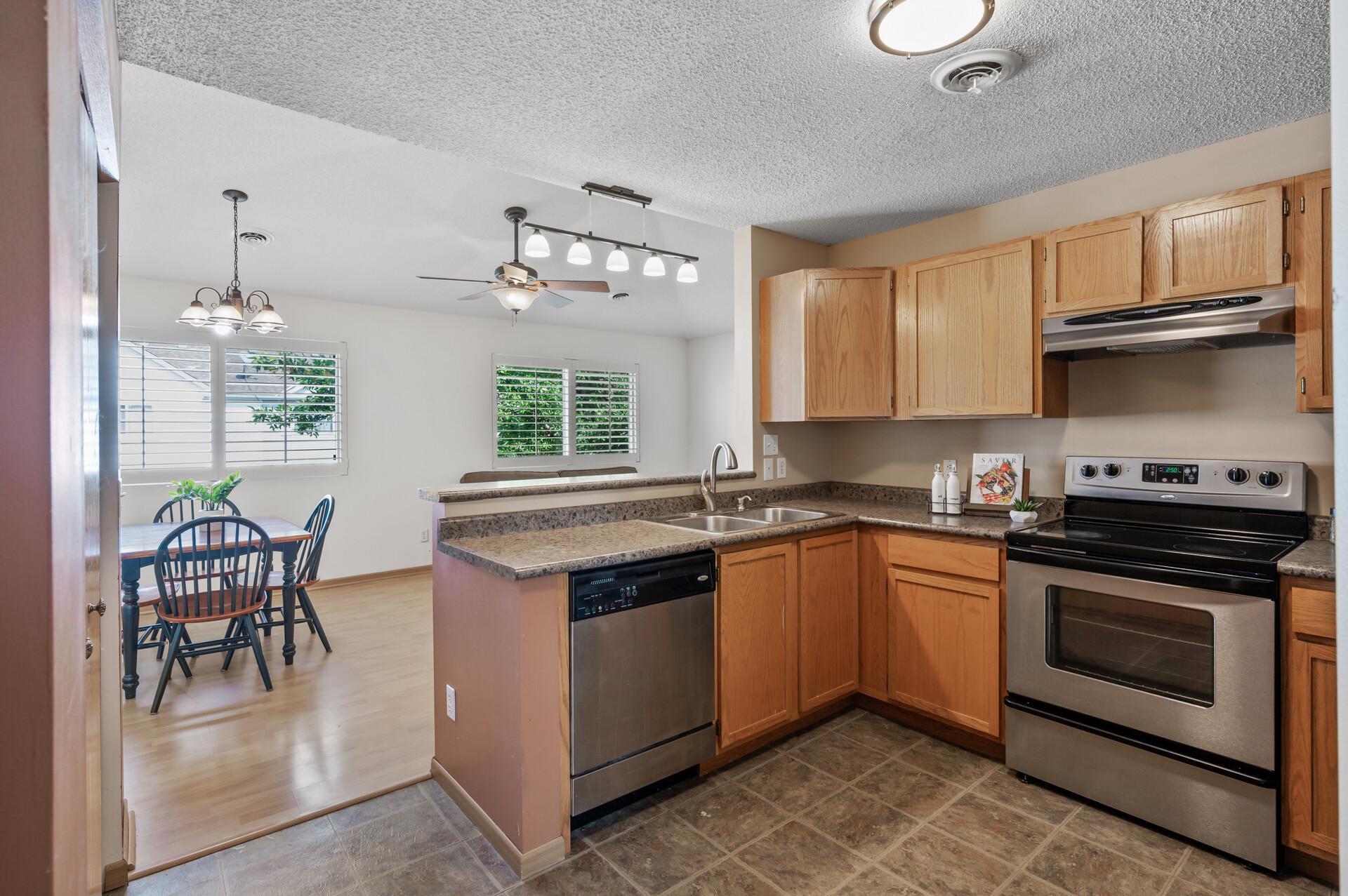 Durum Ct, Eden Prairie, MN 55347
