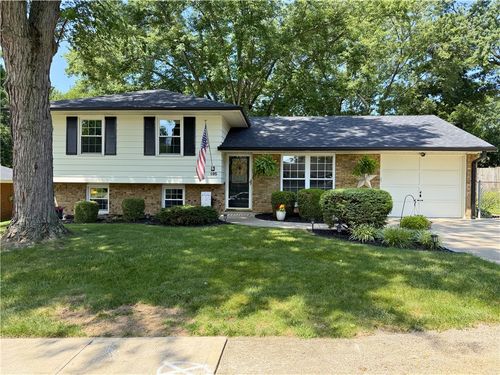 195 Teakwood Lane, Springboro, OH, 45066 | Card Image