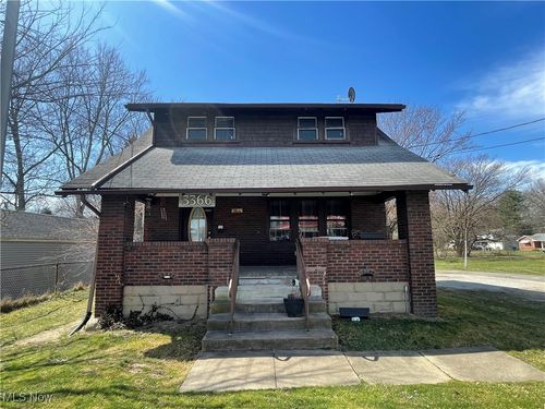 3366 Manchester Rd, Coventry Township, OH, 44319-1419 | Card Image