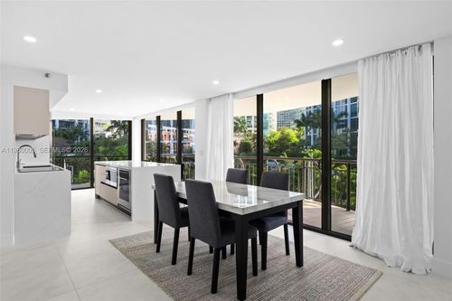 apt-5f-2843 S Bayshore Dr, Miami, FL, 33133-6021 | Card Image