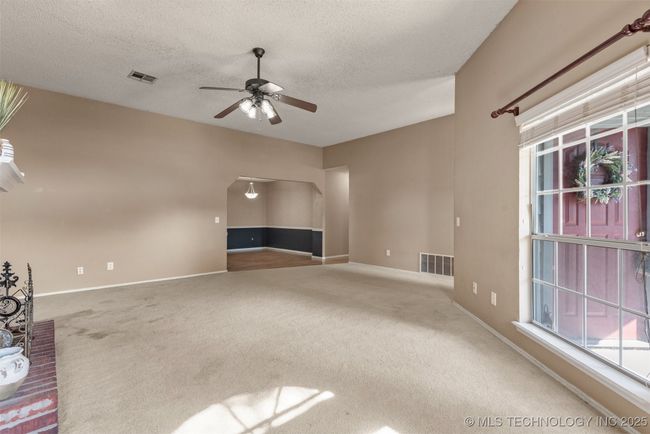 9528 S 93 Rd East Ave, House other with 5 bedrooms, 3 bathrooms and null parking in Tulsa OK | Image 12