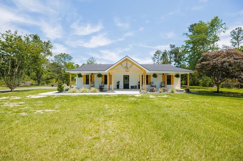 3106 Lakeland Hwy, Valdosta, GA, 31605-4341 | Card Image