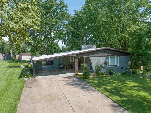 7717 Meadowview Dr, Evansville, IN, 47710-4849 | Card Image