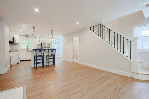 a-115 Green St, Marblehead, MA, 01945-1439 | Card Image