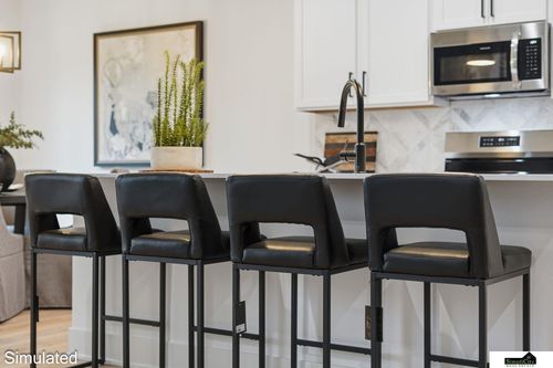 8611 S 49th St, Lincoln, NE, 68516-6114 | Card Image