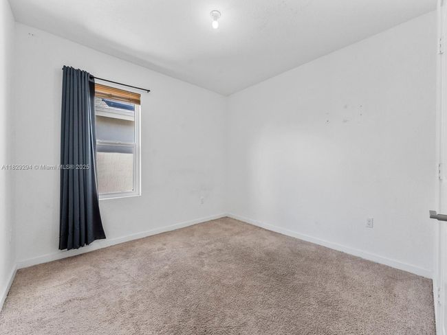 619 Ne 5 Th St, House other with 5 bedrooms, 3 bathrooms and null parking in Florida City FL | Image 30
