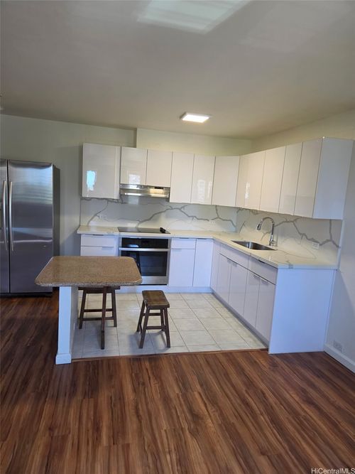 703-509 University Ave, Honolulu, HI, 96826-5008 | Card Image