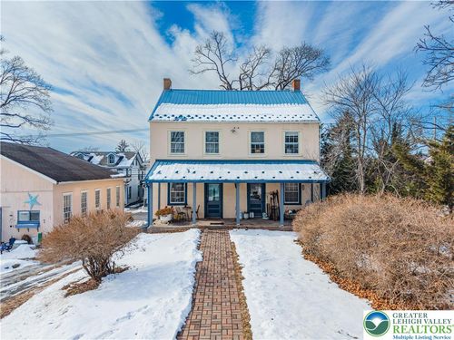 1890 Route 212, Quakertown, PA, 18951-3300 | Card Image