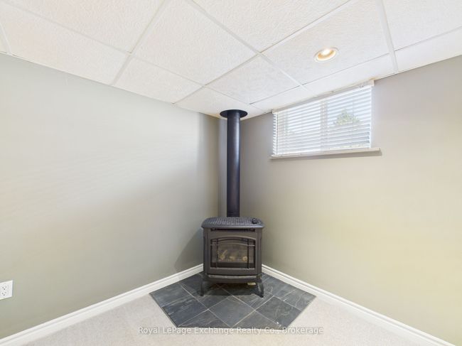 172 Park Dr, House other with 3 bedrooms, 2 bathrooms and 4 parking in Wingham ON | Image 33