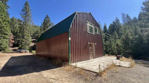 000 Devils Gulch Rd, Hayfork, CA, 96041 | Card Image
