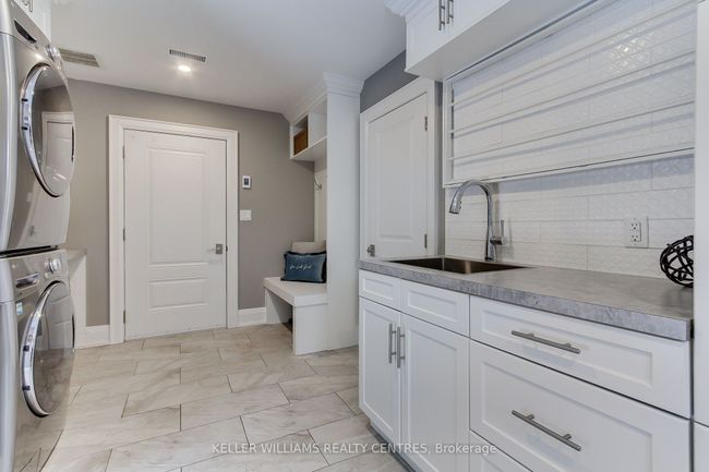 17781 Mccowan Rd, House other with 5 bedrooms, 4 bathrooms and 6 parking in Cedar Valley ON | Image 31