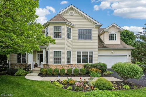 14 Kestrel Ct, Washington, NJ, 07882-4087 | Card Image