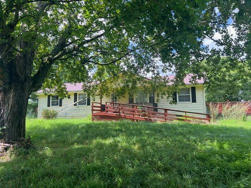 7569 Greenwood Rd, Cross Plains, TN, 37049-4788 | Card Image