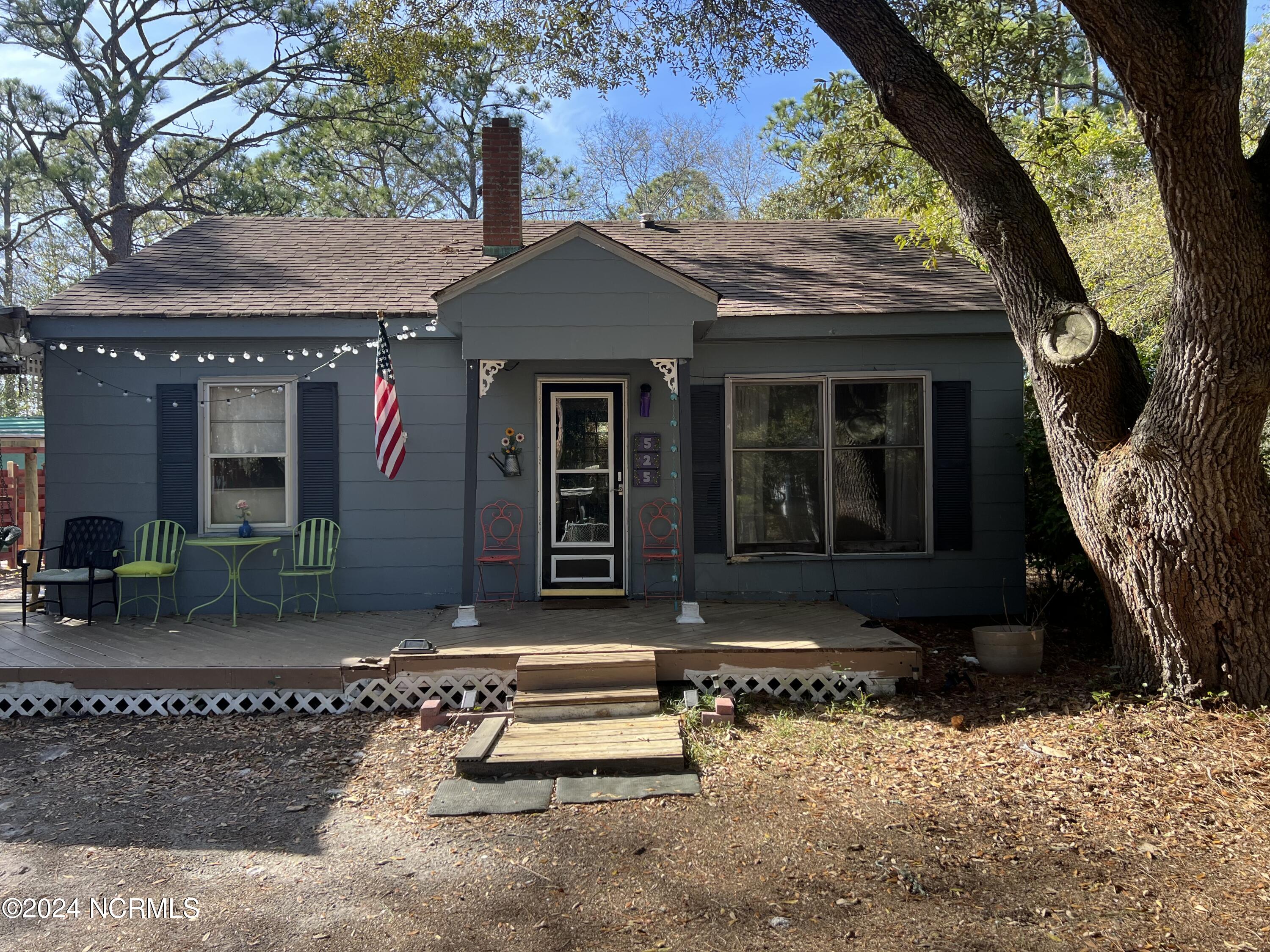 Crab Apple Ln, Wilmington, NC 28412