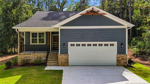 912 Thrush Dr, Vass, NC, 28394-8660 | Card Image
