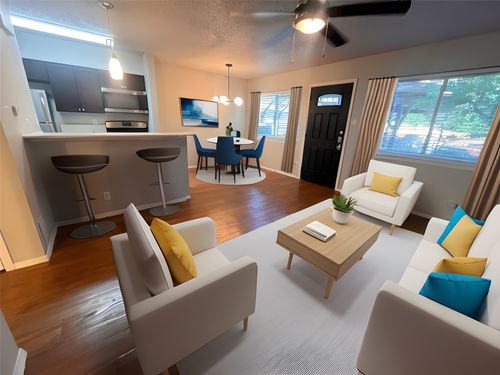 apt-207-1202 Newning Ave, Austin, TX, 78704-1846 | Card Image