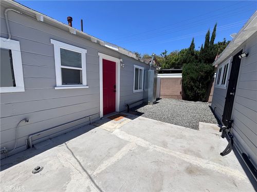 1891 Saint Louis Ave, Signal Hill, CA, 90755-5920 | Card Image