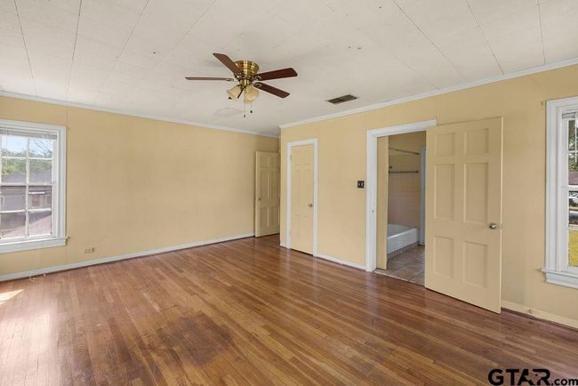 1405 Mockingbird Ln, House other with 4 bedrooms, 2 bathrooms and null parking in Tyler TX | Image 23