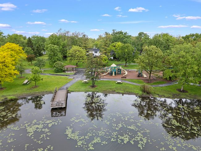 2s644 Devonshire Ln, House other with 4 bedrooms, 3 bathrooms and 2 parking in Glen Ellyn IL | Image 49