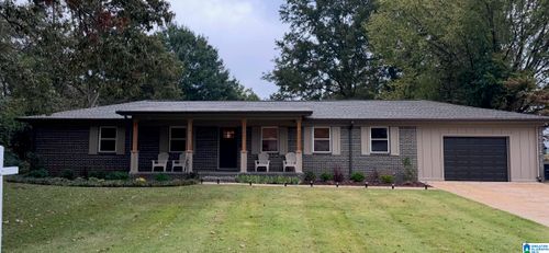 200 Watson Way, GARDENDALE, AL, 35071-2729 | Card Image