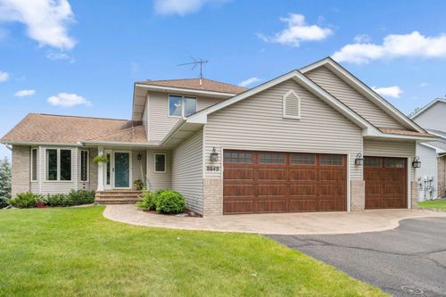 8649 Alisa Ln, Chanhassen, MN, 55317-9377 | Card Image