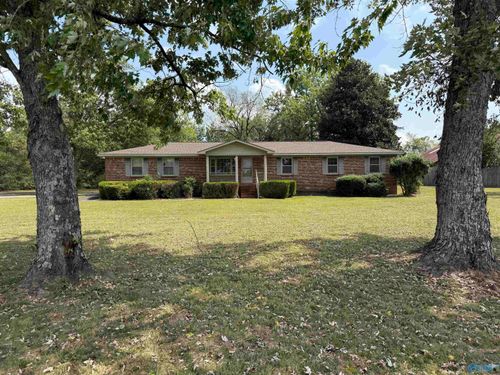 16358 Oakdale Rd, Athens, AL, 35613-7052 | Card Image