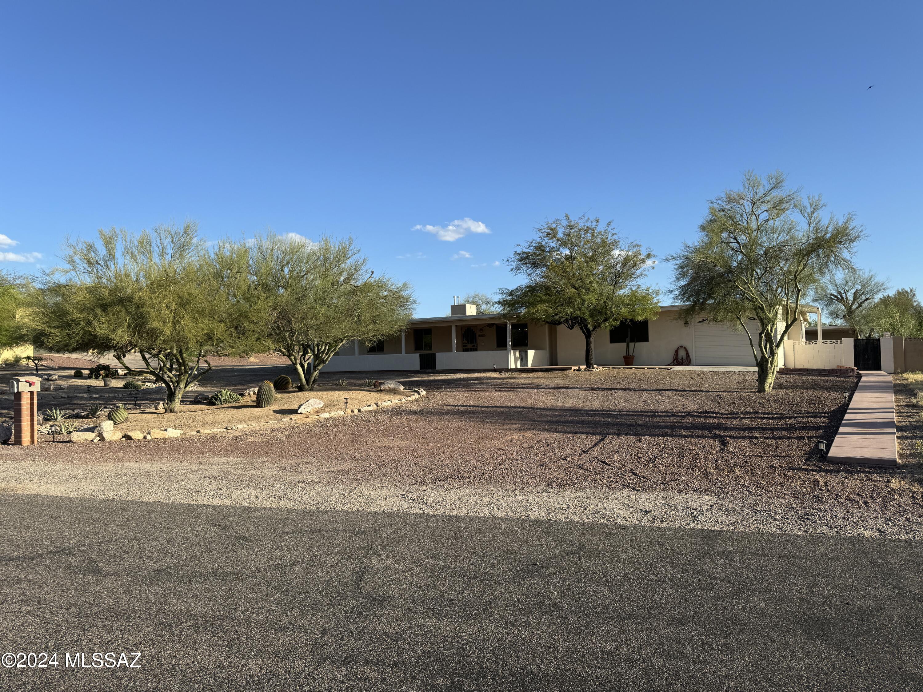 Windy Vista Pl, Tucson, AZ 85704