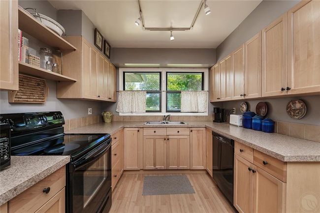 2034 Miles Ave, House other with 4 bedrooms, 2 bathrooms and null parking in Billings MT | Image 6