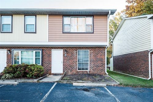 b-4-1241 S Fifth St, Mebane, NC, 27302-9176 | Card Image