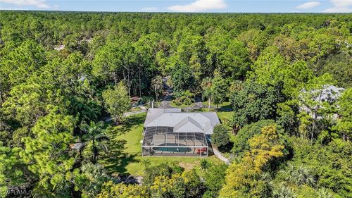 410 6th St Ne, NAPLES, FL, 34120-4016 | Card Image