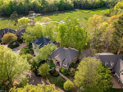 20 The Palisades, WILLIAMSBURG, VA, 23185-8610 | Card Image