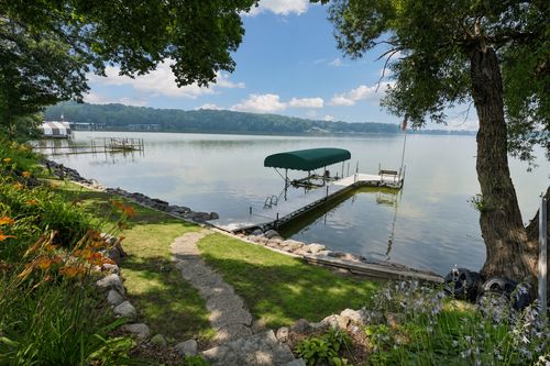 4005 County Road 44, Mound, MN, 55364-9574 | Card Image