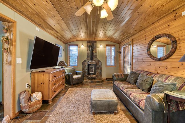 2291 Meridian Rd, House other with 5 bedrooms, 3 bathrooms and null parking in Victor MT | Image 82